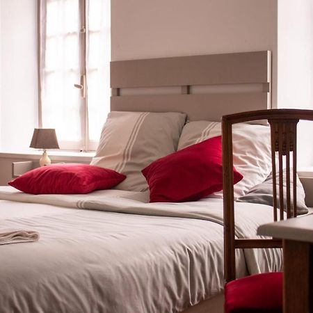 Une Suite Au Jardin Hyenville Εξωτερικό φωτογραφία