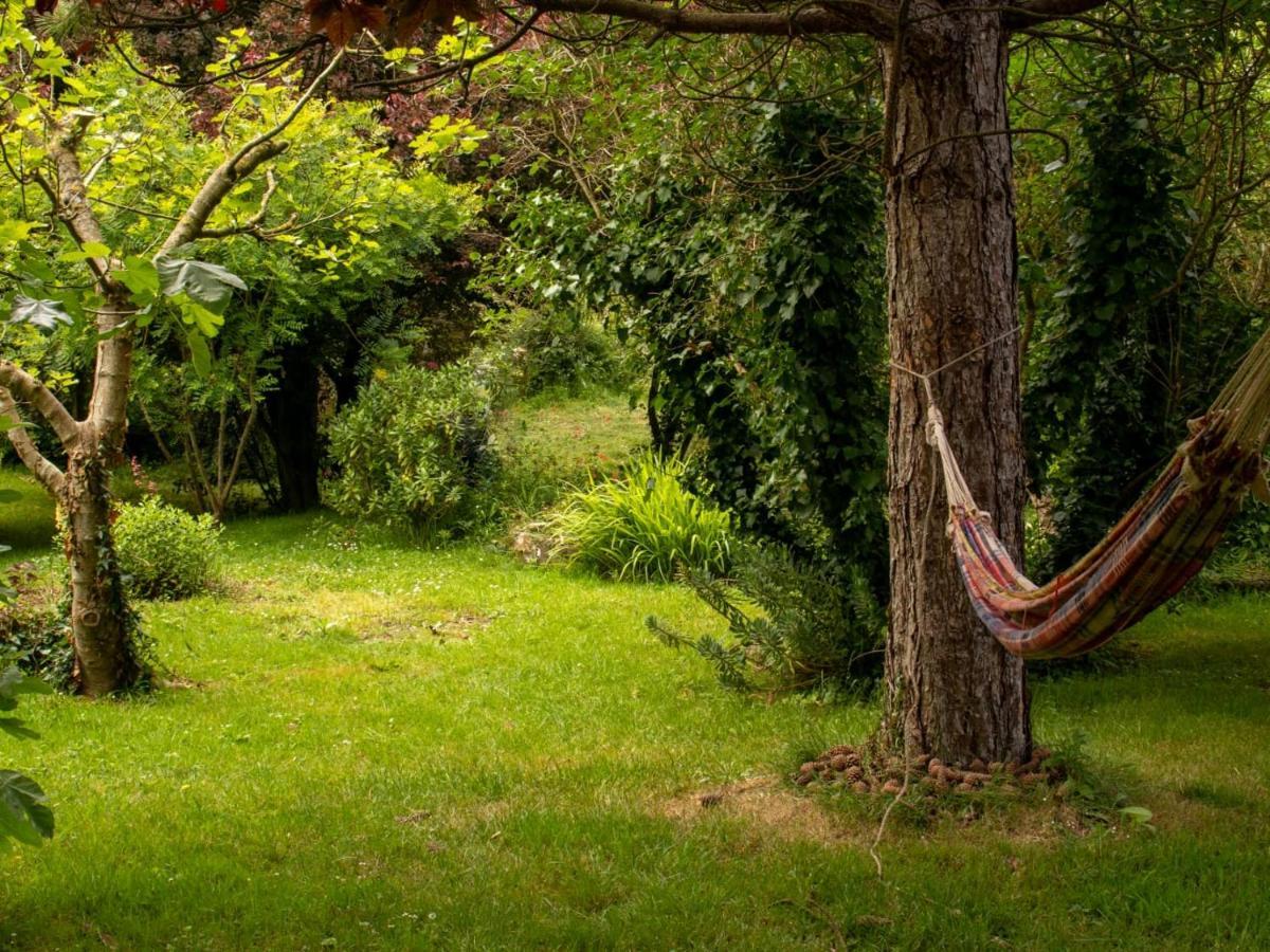 Une Suite Au Jardin Hyenville Εξωτερικό φωτογραφία